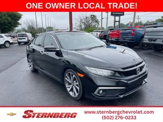 Used 2019 Honda Civic Touring video 1