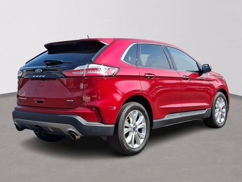 Used 2022 Ford Edge Titanium w/ Equipment Group 301A image 6