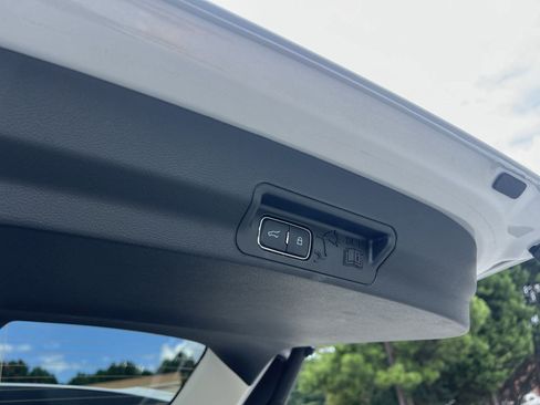 New 2026 Ford Explorer Active RWD image 19