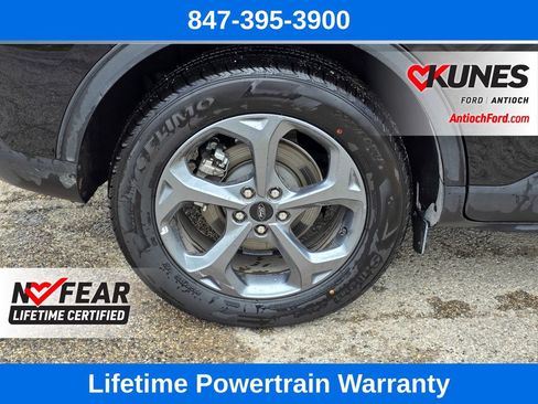Used 2025 Ford Escape ST-Line AWD/4WD image 10