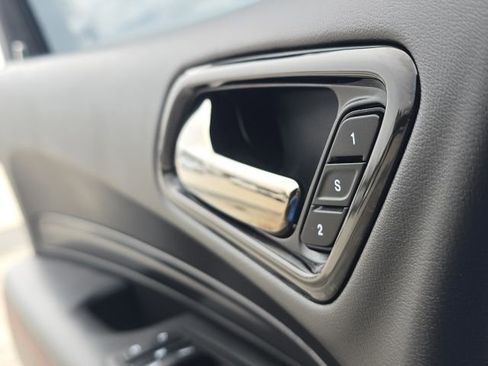 Used 2023 Dodge Durango GT image 26