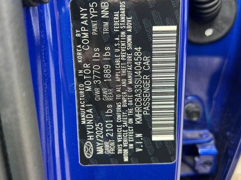 Used 2025 Hyundai Venue SEL FWD image 28
