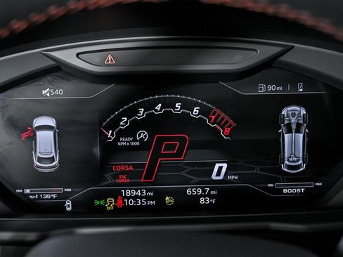 Used 2022 Lamborghini Urus AWD/4WD image 28