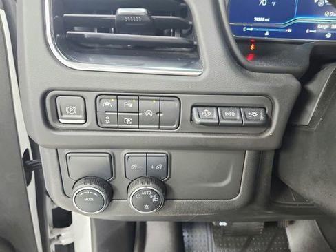 Used 2023 Chevrolet Tahoe High Country w/ Premium Package 2 RWD image 27
