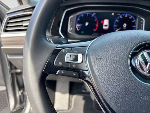 Used 2020 Volkswagen Jetta SEL FWD image 27