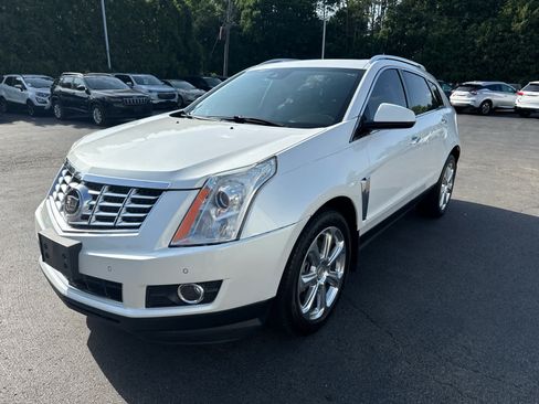 Used 2015 Cadillac SRX Performance w/ Driver Awareness Package FWD image 7