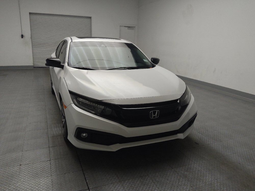 Used 2019 Honda Civic Touring image 14