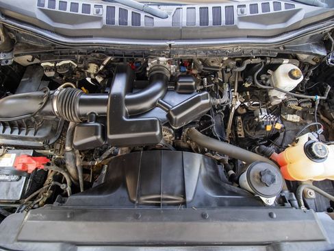 Used 2017 Ford F250 Lariat w/ Chrome Package AWD/4WD image 52