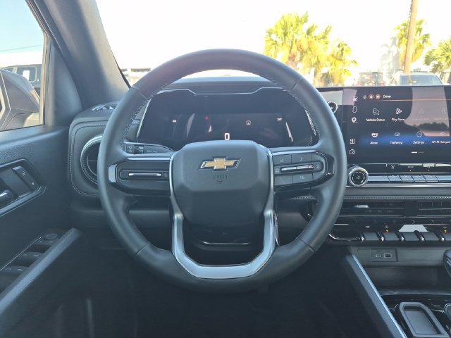 Used 2024 Chevrolet Colorado LT RWD image 16