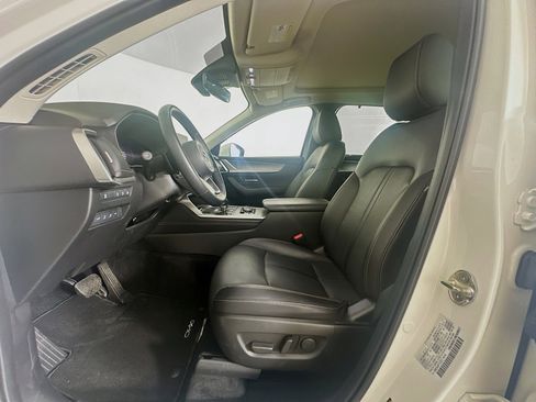 Used 2024 MAZDA CX-90 Plug-In Hybrid w/ Premium Pkg AWD/4WD image 13