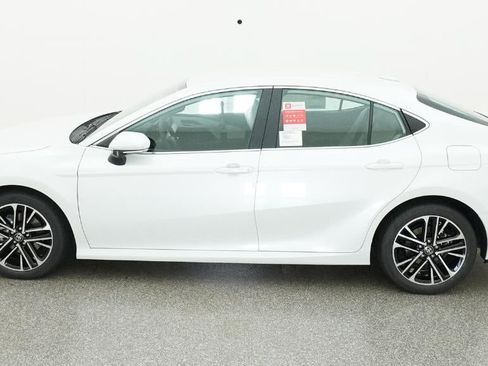 New 2026 Toyota Camry XLE FWD image 3