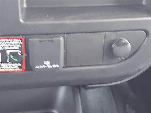 New 2025 Chevrolet Express 3500 w/ Power Convenience Package image 16