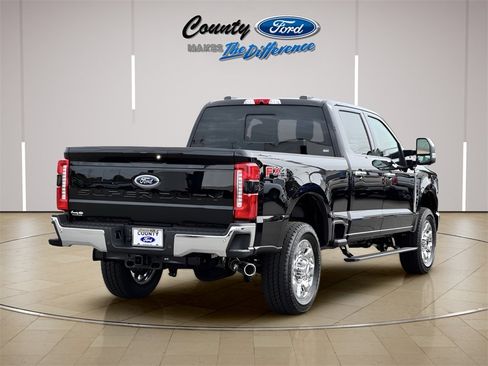 New 2026 Ford F250 Lariat w/ Lariat Ultimate Package image 24