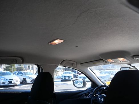 Used 2017 MAZDA CX-3 Sport image 27