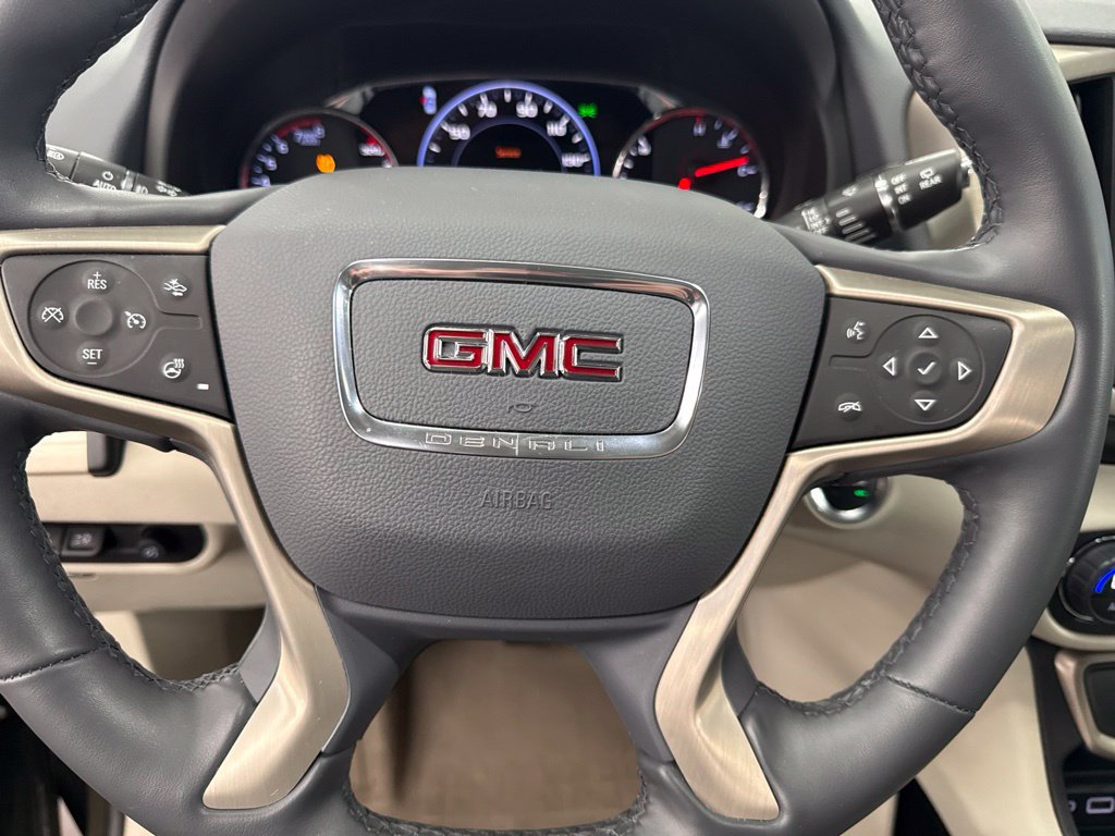 Used 2023 GMC Terrain Denali w/ LPO, Floor Liner Package AWD/4WD image 27