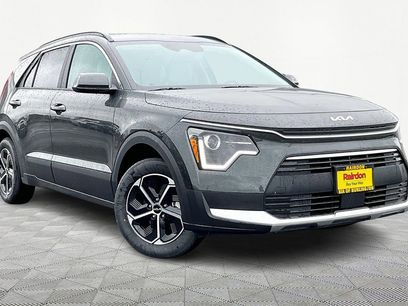 New 2025 Kia Niro EX