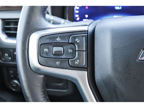 Used 2022 Chevrolet Tahoe LT w/ Luxury Package image 18