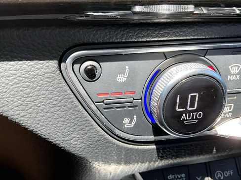 Used 2018 Audi Q5 Prestige AWD/4WD image 35
