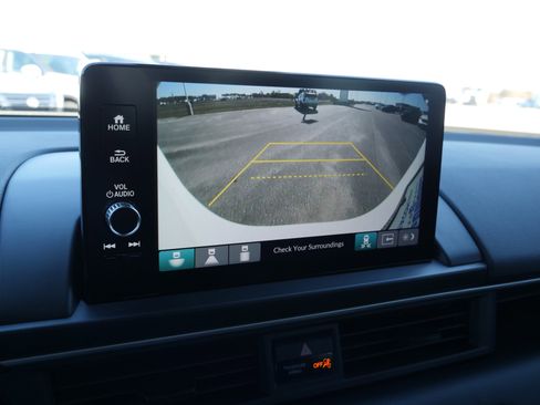 Used 2025 Honda Pilot Touring image 28