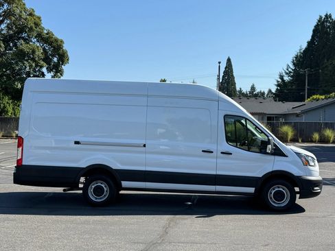 Used 2021 Ford Transit 250 148 High Roof Extended RWD image 7