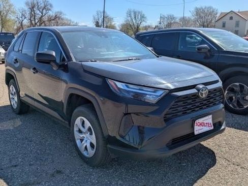 Used 2024 Toyota RAV4 LE AWD/4WD image 3
