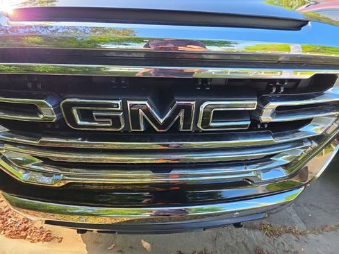 Used 2020 GMC Sierra 1500 SLT w/ SLT Premium Plus Package image 6