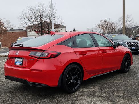 Used 2024 Honda Civic Sport image 4