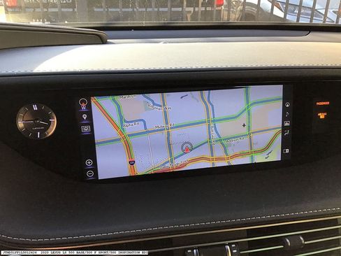 Used 2020 Lexus LS 500 image 9