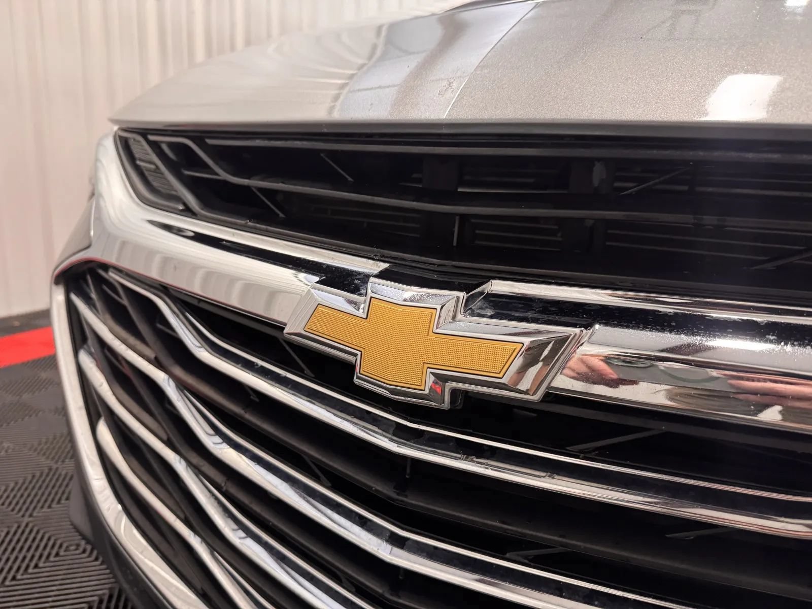Used 2023 Chevrolet Malibu LT FWD image 7
