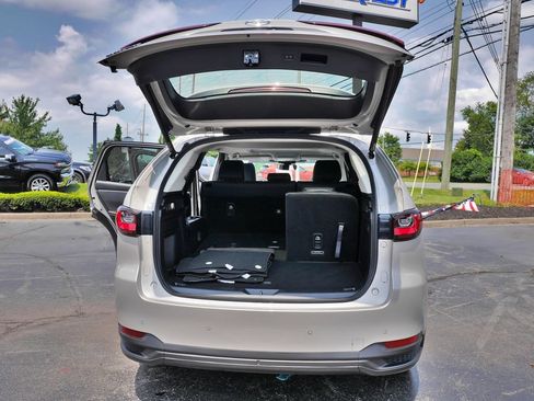 Used 2025 MAZDA CX-90 3.3 Turbo w/ Preferred Package AWD/4WD image 16