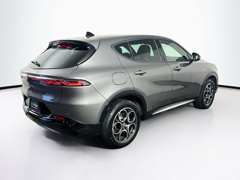 Used 2024 Alfa Romeo Tonale Ti AWD/4WD image 9