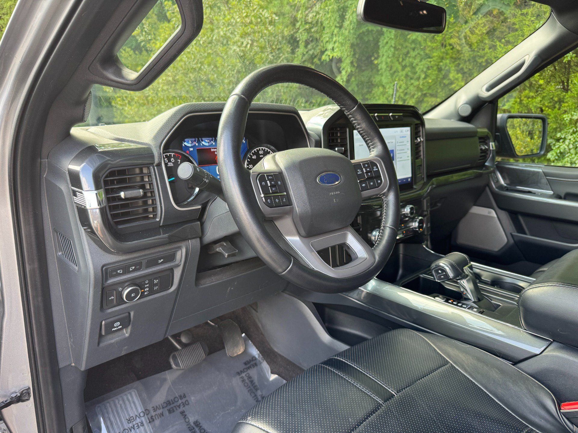 Used 2022 Ford F150 XLT w/ Equipment Group 302A High AWD/4WD image 25