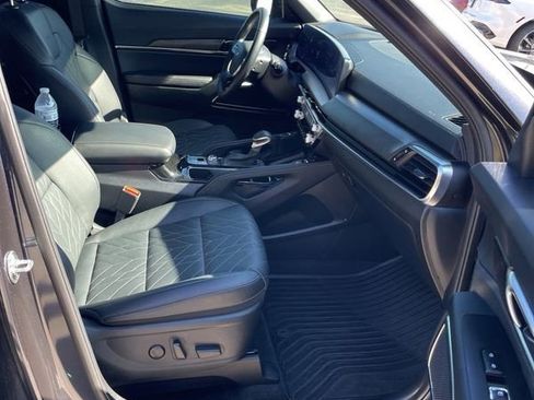 Used 2025 Kia Telluride SX X-Line image 15