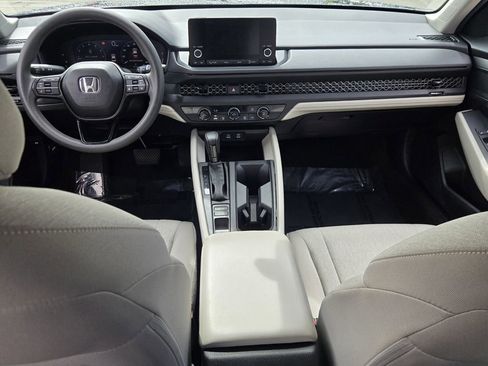 Used 2025 Honda Accord LX image 13