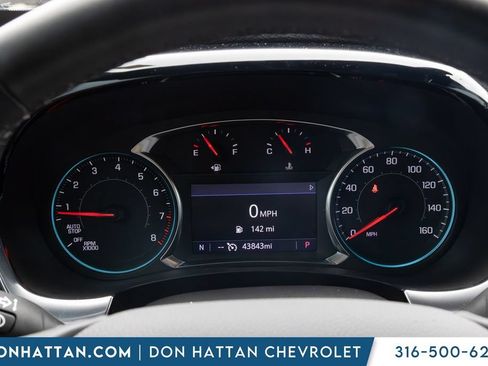 Used 2023 Chevrolet Traverse LT FWD image 6