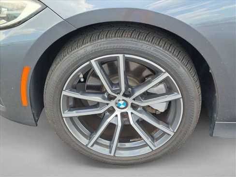 Used 2020 BMW 330i Sedan w/ Convenience Package RWD image 9