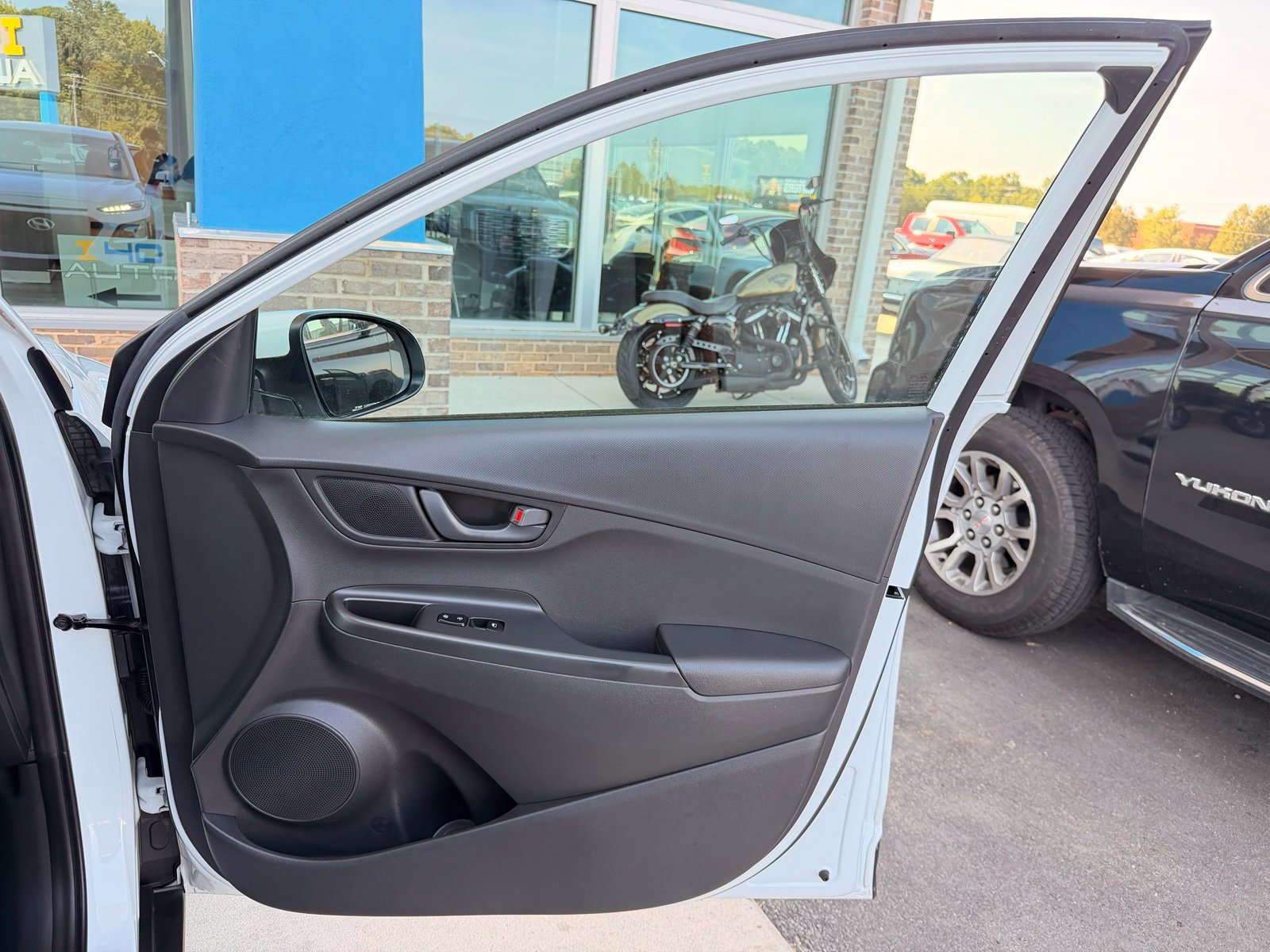 Used 2019 Hyundai Kona SE FWD image 22