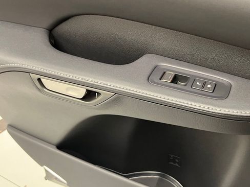 Used 2025 Lexus RX 500h F Sport image 30