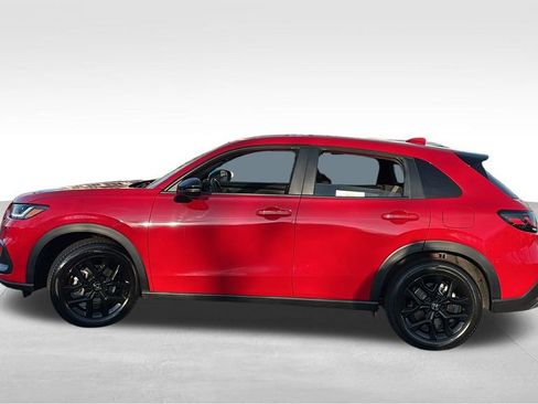 Used 2023 Honda HR-V Sport image 4