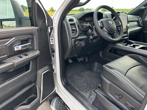 Used 2026 RAM 3500 Laramie AWD/4WD image 3