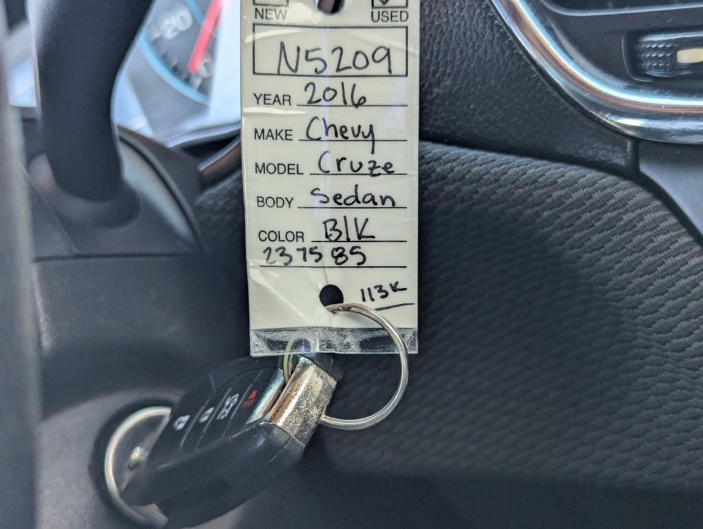 Used 2016 Chevrolet Cruze LS FWD image 32