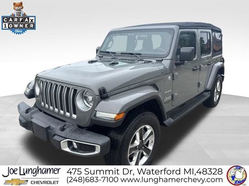 Used 2022 Jeep Wrangler Unlimited Sahara w/ LED Lighting Group AWD/4WD image 8