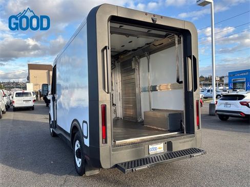 Used 2024 Chevrolet Brightdrop 400 w/ Commercial Equipment Package image 30