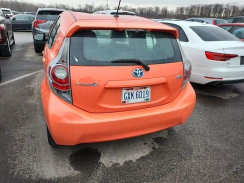 Used 2012 Toyota Prius C Two image 3