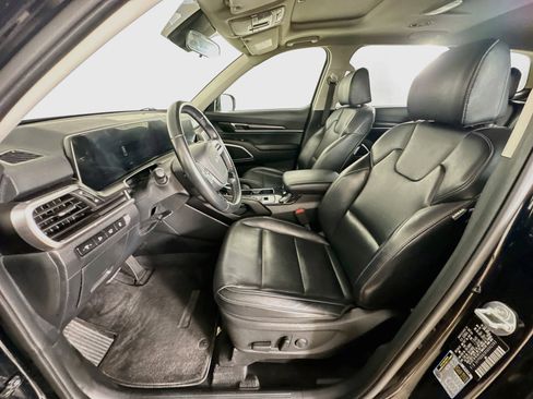 Used 2025 Kia Telluride S AWD/4WD image 13