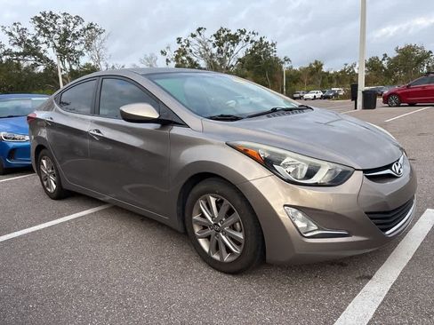 Used 2014 Hyundai Elantra SE w/ Option Group 02 image 4