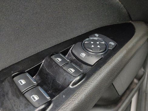 Used 2016 Ford Fusion SE image 27