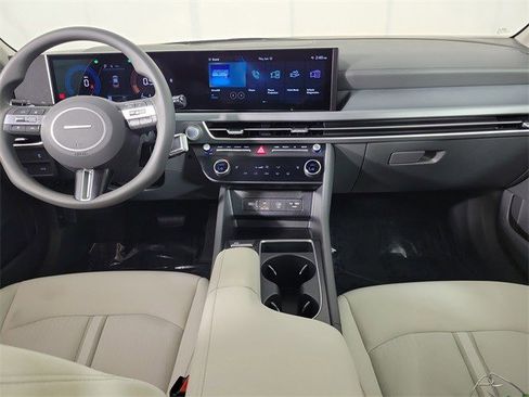 Certified 2025 Hyundai Sonata SEL image 12