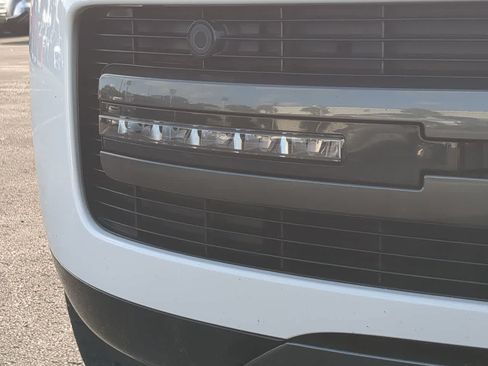 Used 2023 Land Rover Range Rover SE AWD/4WD image 11