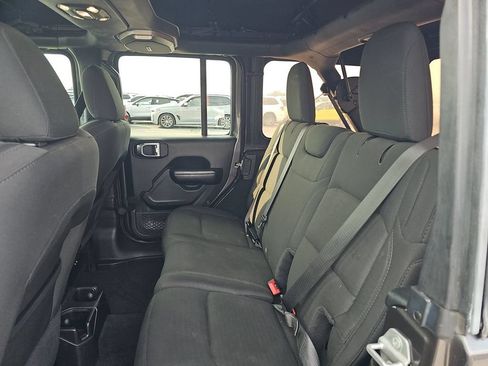 Used 2020 Jeep Wrangler Unlimited Sport S AWD/4WD image 5